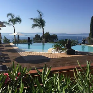 Les Lauriers Roses Aparthotel